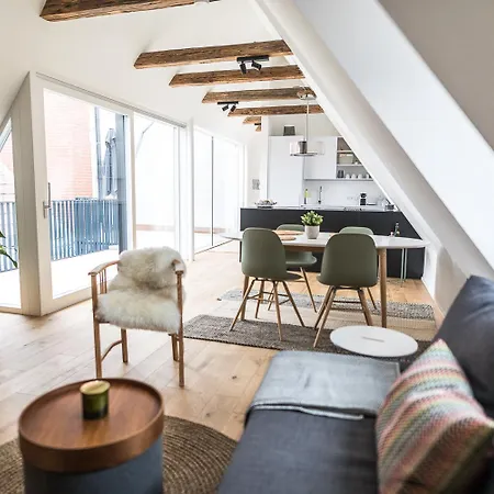 Mintgraz - 1 Bedroom Penthouse Appartement